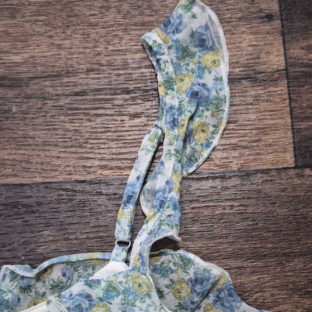Wild Fable Blue and Yellow Floral Ruffle Blouse - Picture 3 of 4